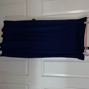 Size 1 Torrid maxi skirt